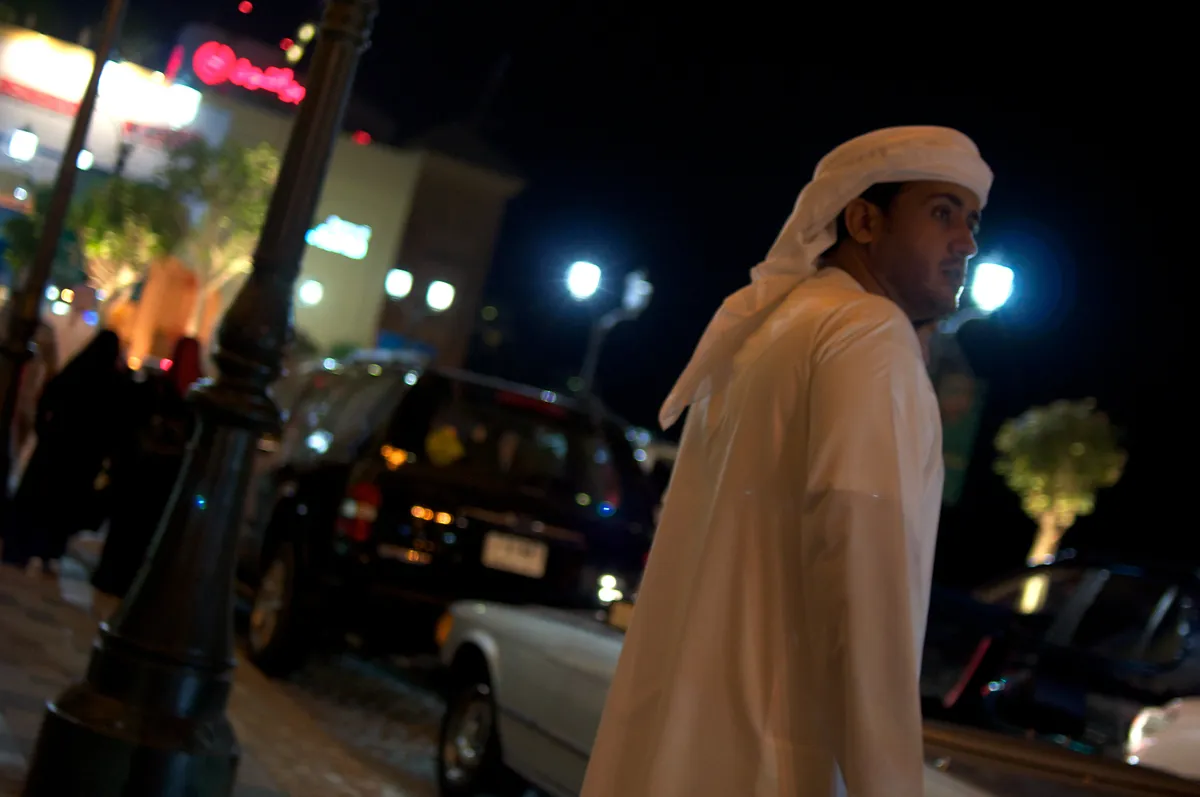 Walk along New Dubai's boulevard