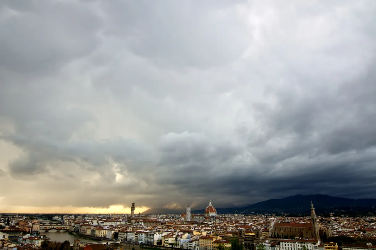 Thunderclouds over Firenze from Michelangelo di Piazza