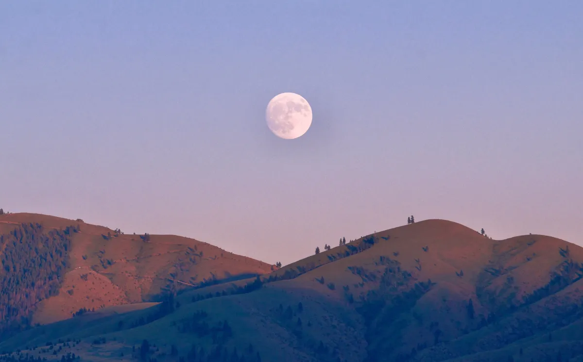 Moon over Chelan